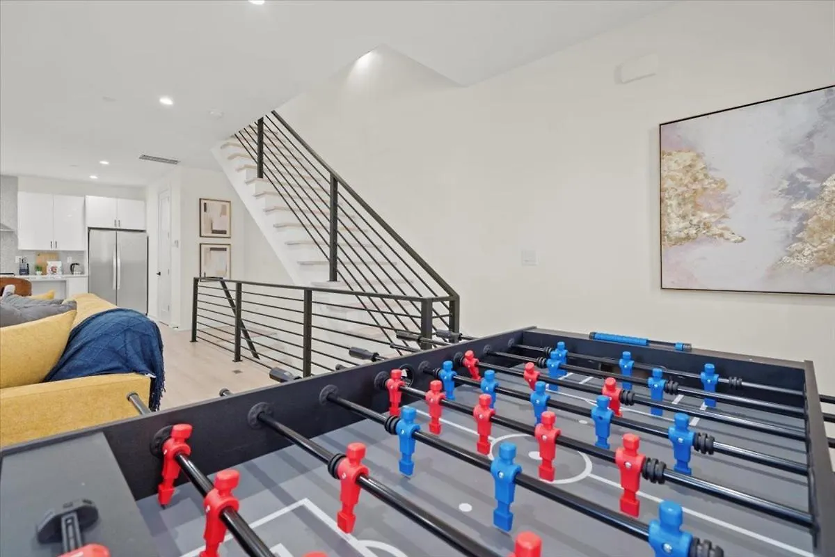 Stylish Modern 3Br 3,5Ba Townhouse In Charlotte Appartement