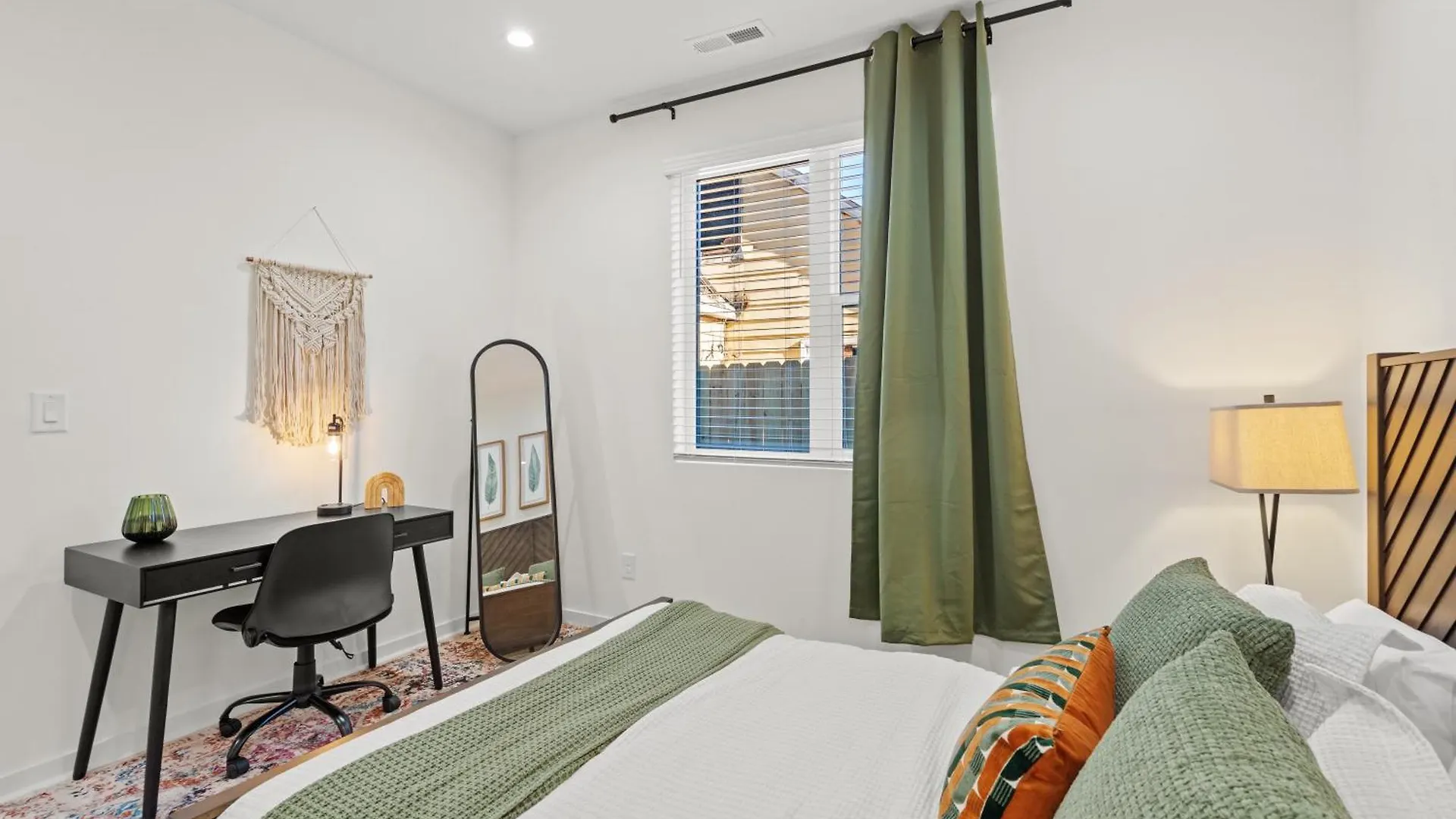 Stylish Modern 3Br 3,5Ba Townhouse In Charlotte Appartement 0*,  Verenigde Staten